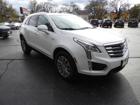 2017 Cadillac XT5 for sale at Grant Park Auto Sales in Rockford IL