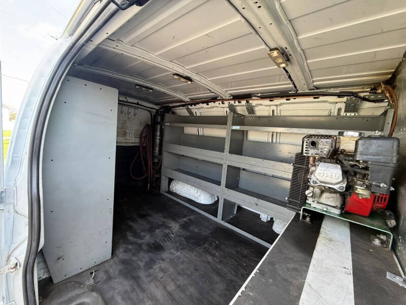 2016 GMC Savana 3500