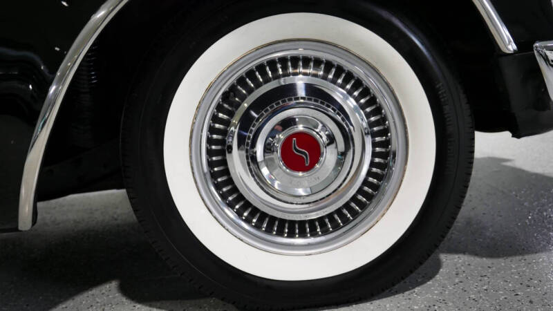 1961 Studebaker Hawk