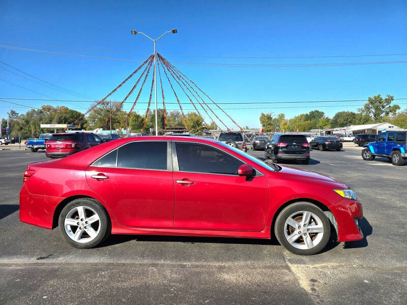 2014 Toyota Camry SE