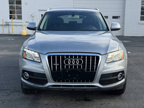 2011 Audi Q5 3.2 quattro Premium Plus
