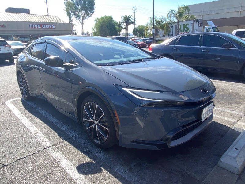 2024 Toyota Prius XLE