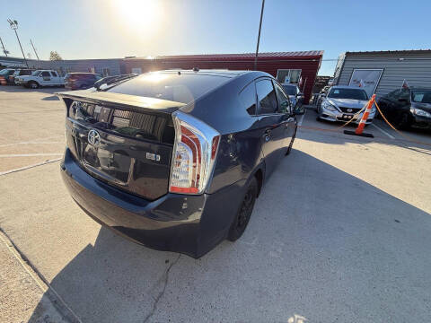 2014 Toyota Prius Two