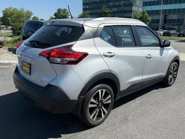 2019 Nissan Kicks SV