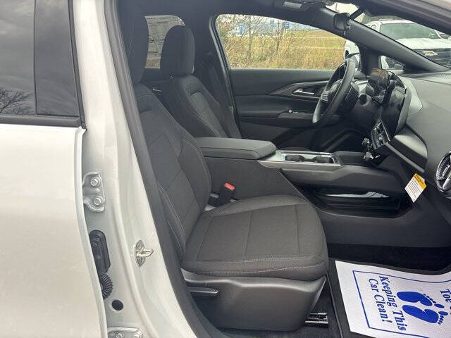 2026 Chevrolet Equinox EV LT 1