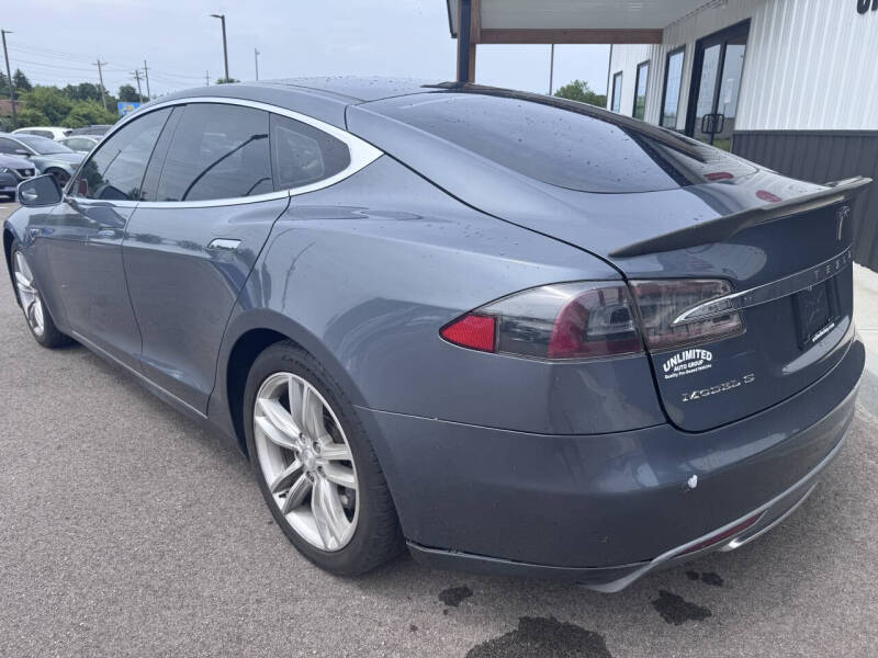 2013 Tesla Model S