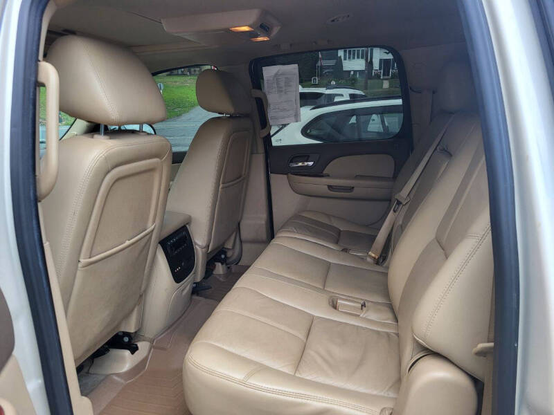2013 GMC Yukon XL SLT