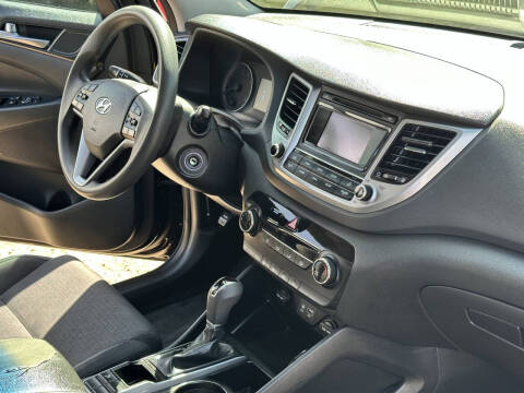 2017 Hyundai Tucson SE