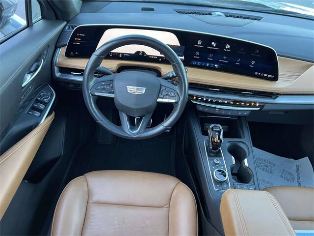 2024 Cadillac XT4 Sport