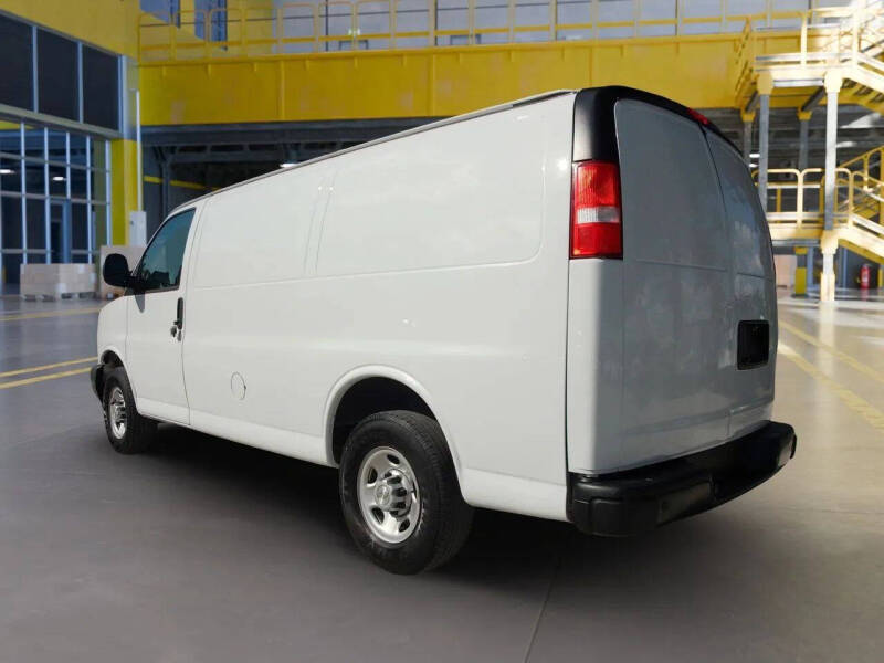2020 Chevrolet Express 2500