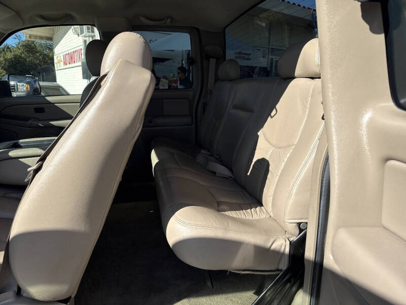 2004 Chevrolet Silverado 2500HD LT