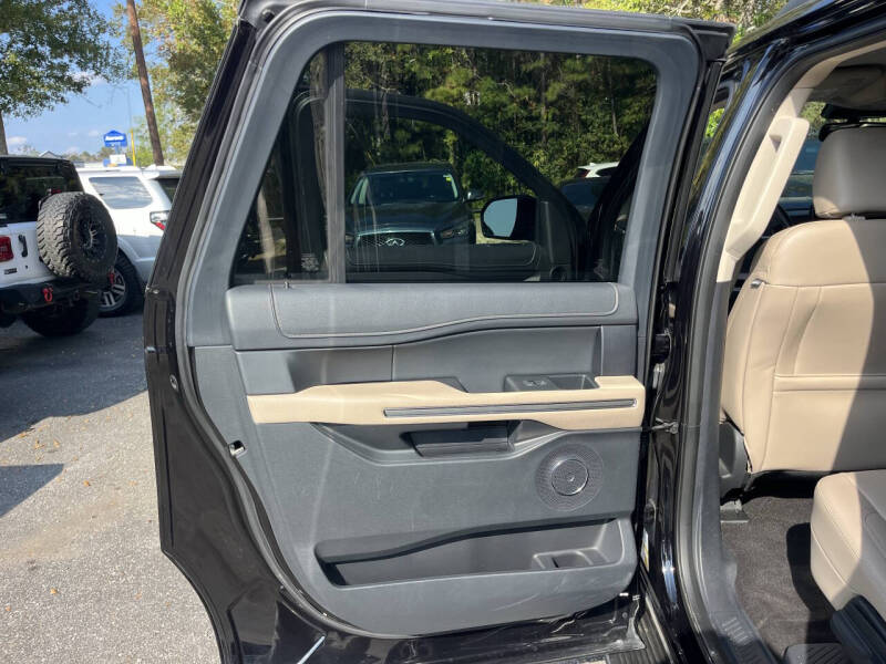 2023 Ford Expedition MAX XLT