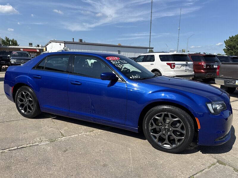 2018 Chrysler 300 S