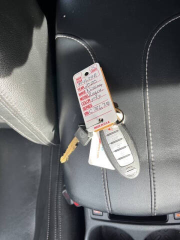 2020 Nissan Rogue SL