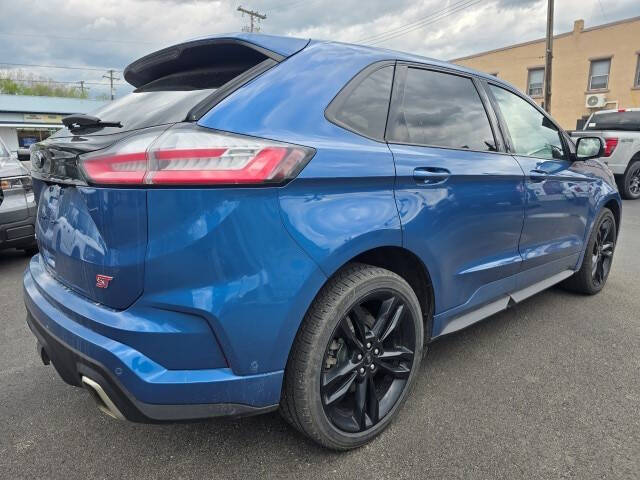 2020 Ford Edge ST