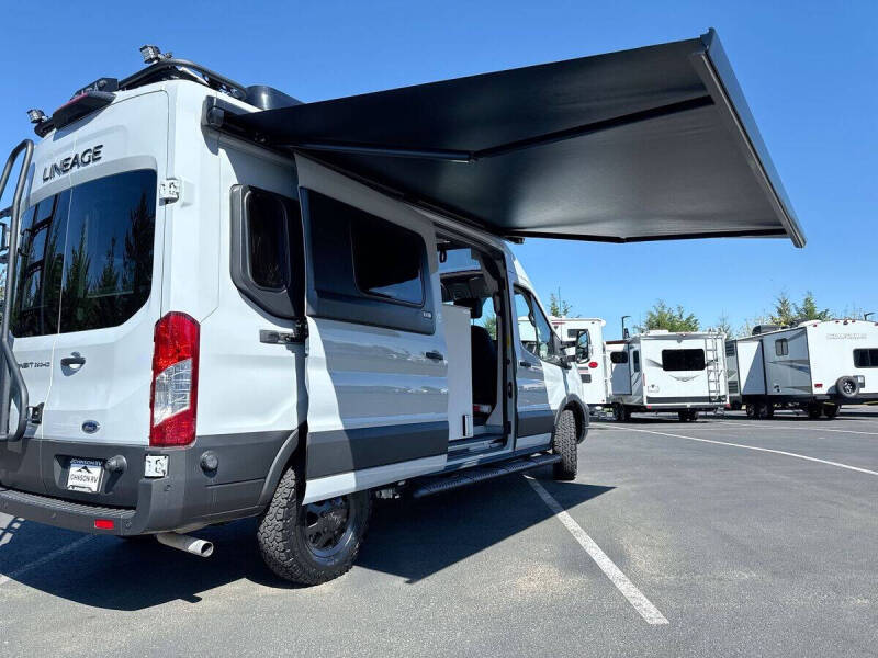 2025 Ford Transit