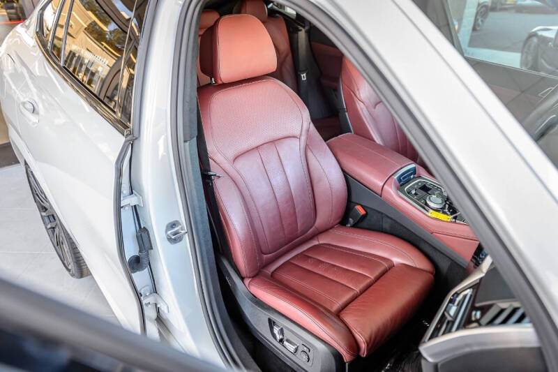 2021 BMW X6 xDrive40i