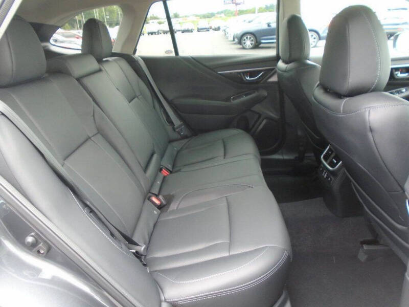 2025 Subaru Outback Touring XT