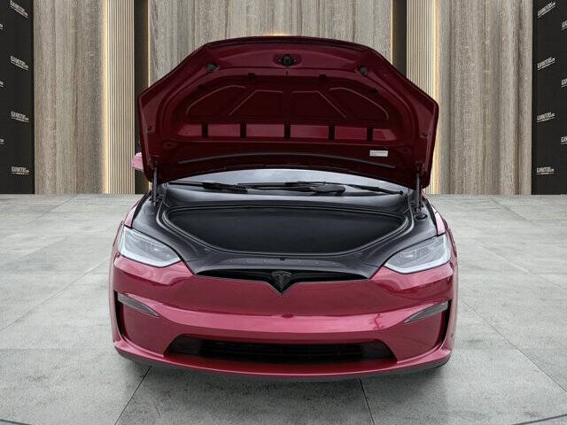 2023 Tesla Model X Standard Range