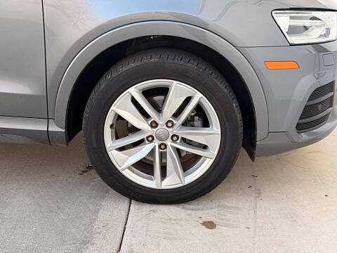 2016 Audi Q3 2.0T Premium Plus