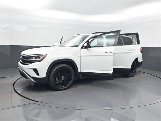 2022 Volkswagen Atlas SE