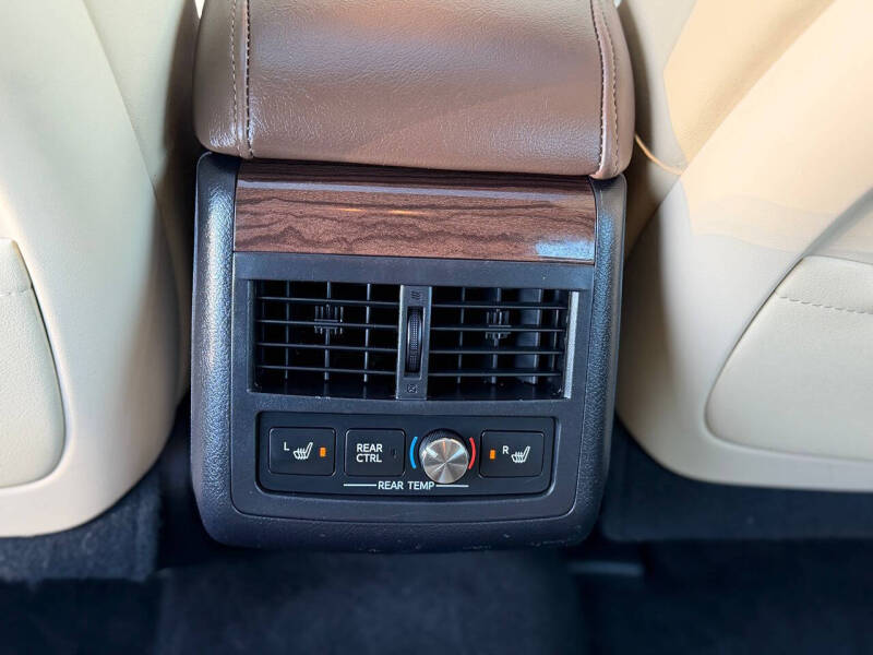 2014 Toyota Avalon Limited