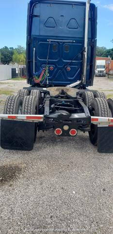2012 Freightliner Cascadia