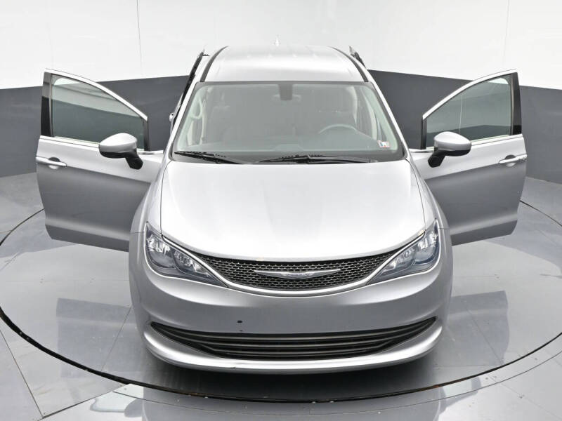 2017 Chrysler Pacifica LX