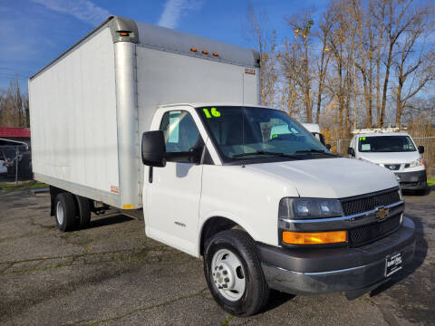 2016 Chevrolet Express 4500