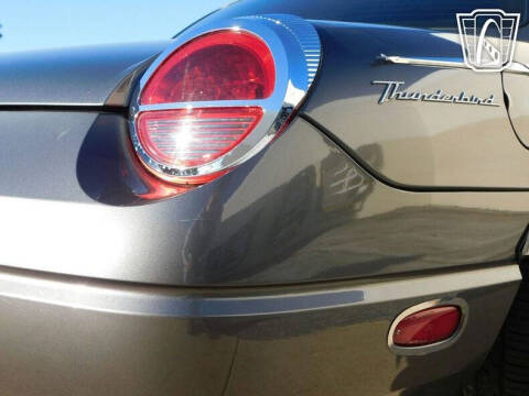 2003 Ford Thunderbird