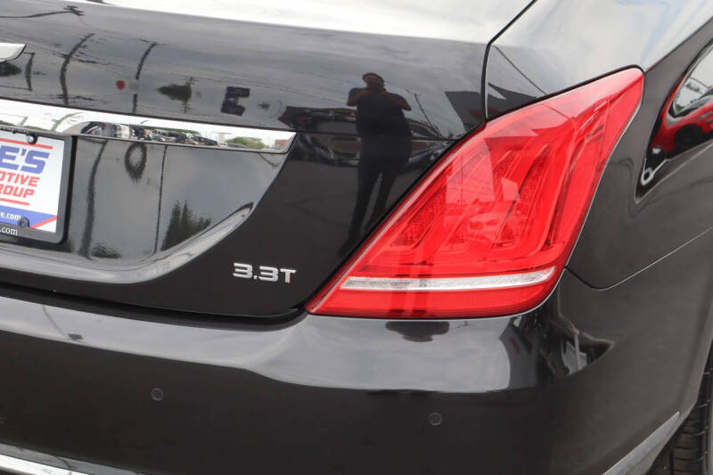 2019 Genesis G90