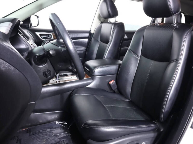 2020 Nissan Pathfinder Platinum