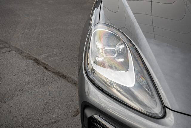 2022 Porsche Cayenne