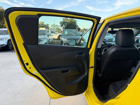 2015 Chevrolet Sonic RS Auto