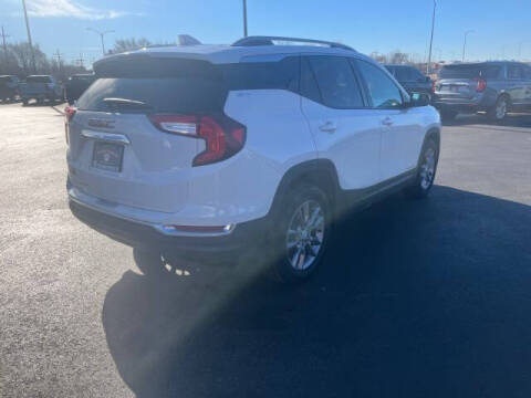 2023 GMC Terrain SLT