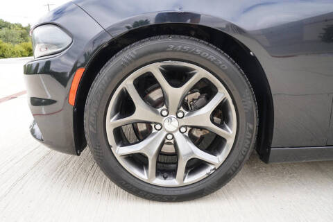 2016 Dodge Charger SXT