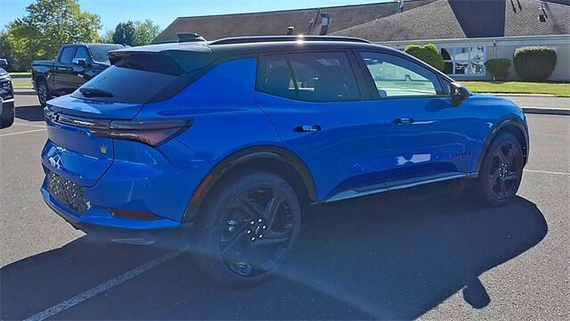 2025 Chevrolet Equinox EV RS