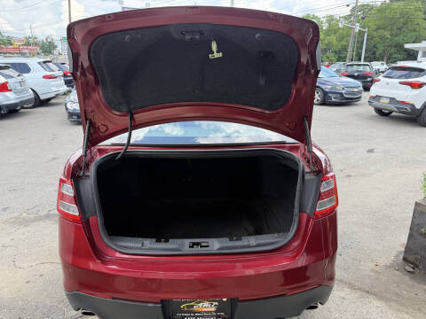 2015 Ford Taurus SEL