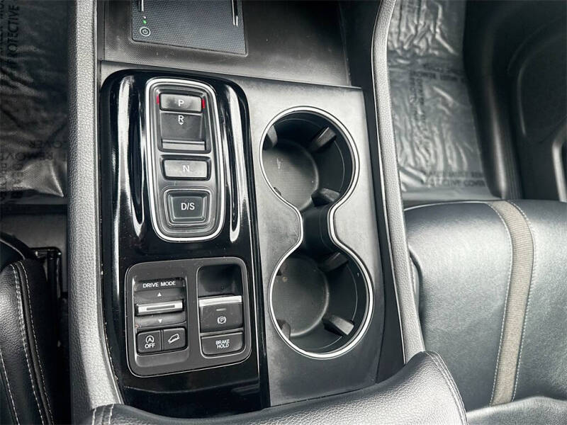 2024 Honda Pilot Touring