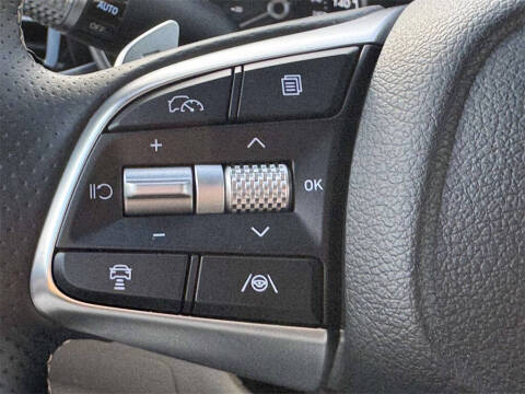 2026 Genesis G70 2.5T Standard