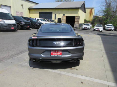 2021 Ford Mustang EcoBoost