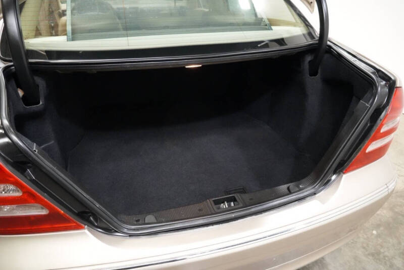 2004 Mercedes-Benz C-Class C 240 4MATIC