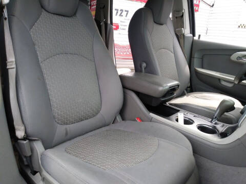 2012 Chevrolet Traverse LS