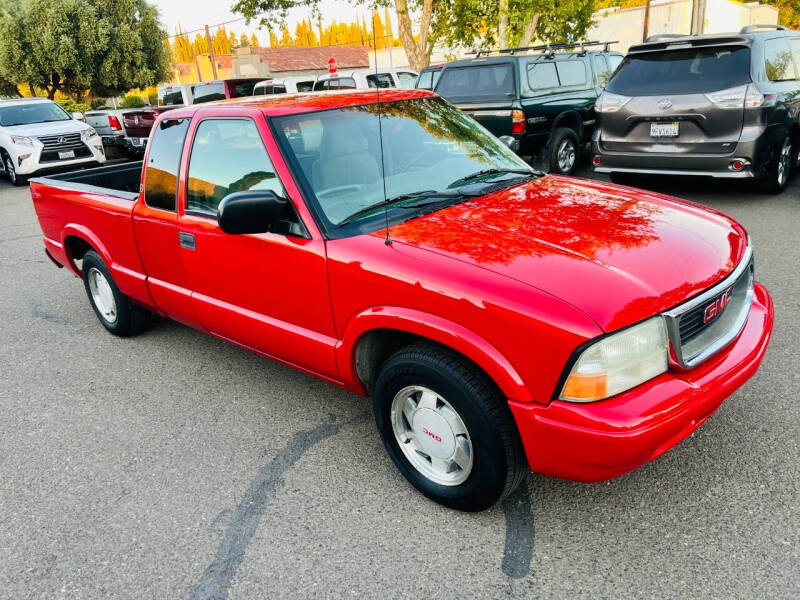 2003 GMC Sonoma SLS