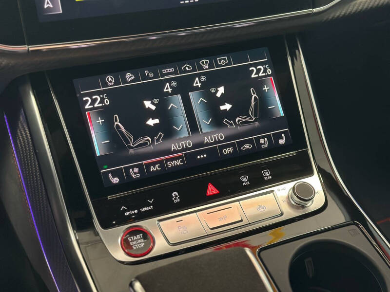 2024 Audi RS Q8 4.0T quattro