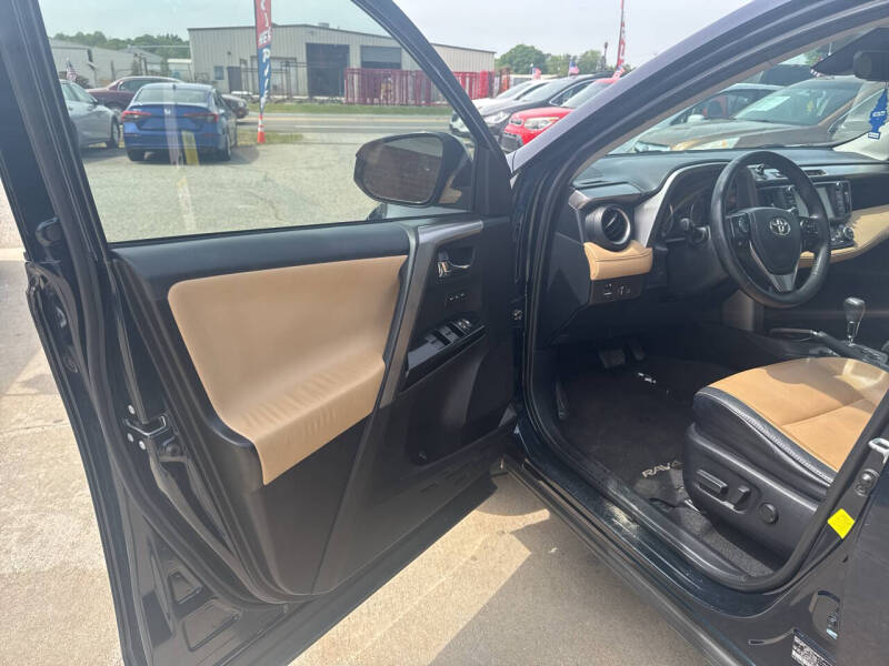 2017 Toyota RAV4 Limited