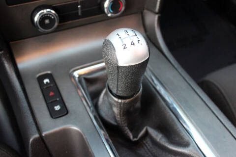 2010 Ford Mustang V6 Premium