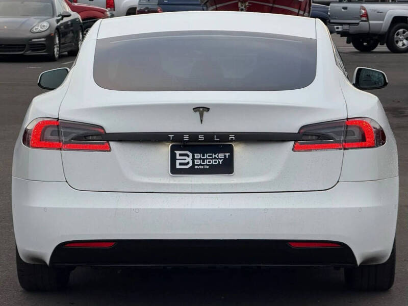 2016 Tesla Model S
