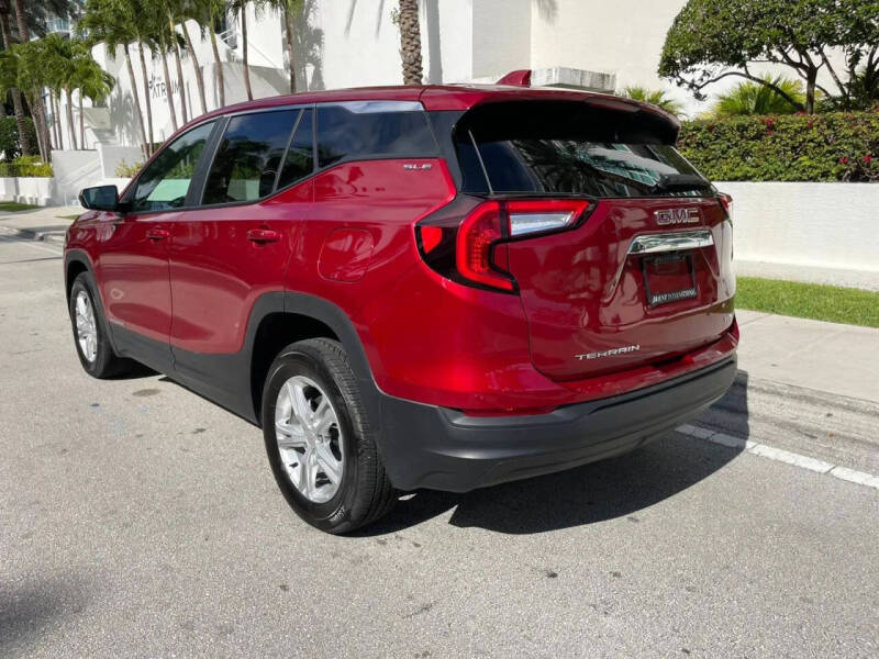 2024 GMC Terrain SLE