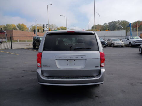 2014 Dodge Grand Caravan SE
